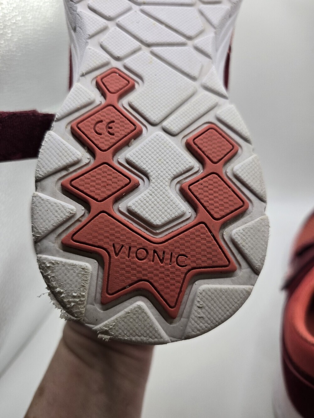 Vionic Hook & Loop Orthotic Burgandy Coral Walking Shoes. Ladies 9.5 - Picture 15 of 16